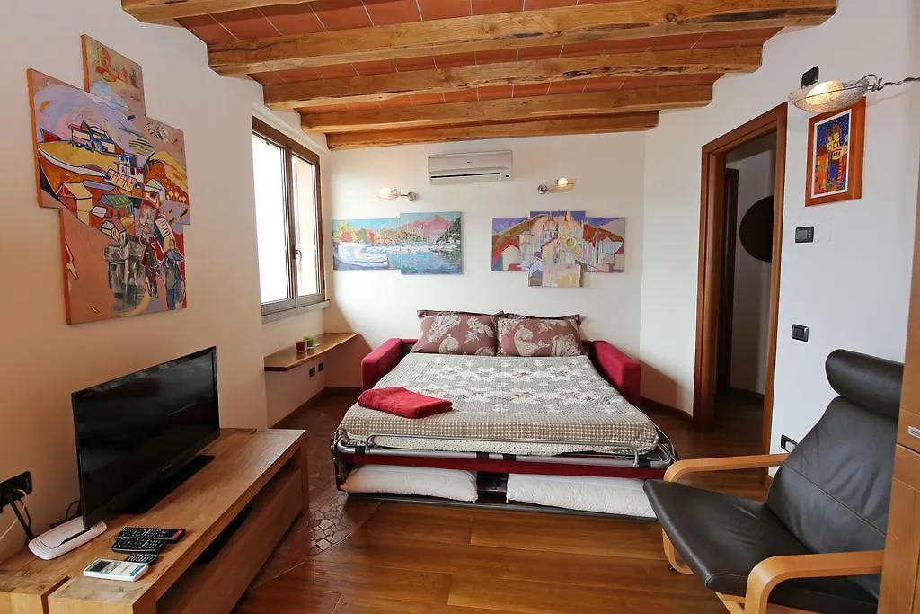 Casa Giulio Apartment In Lezzeno Lake Como