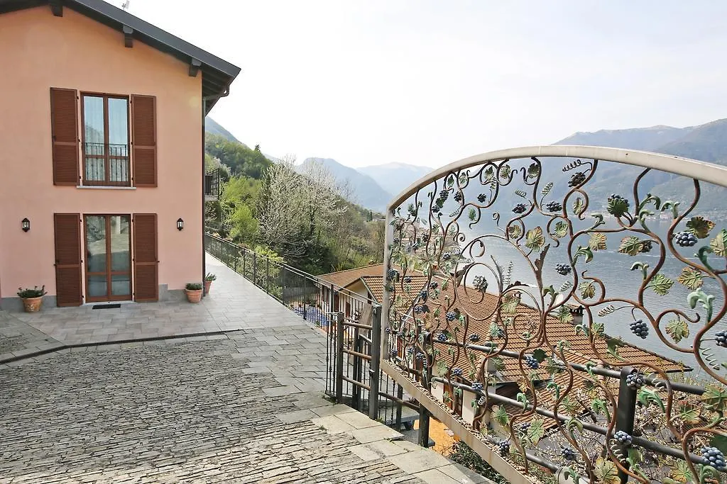 Casa Giulio Apartment In Lezzeno Lake Como