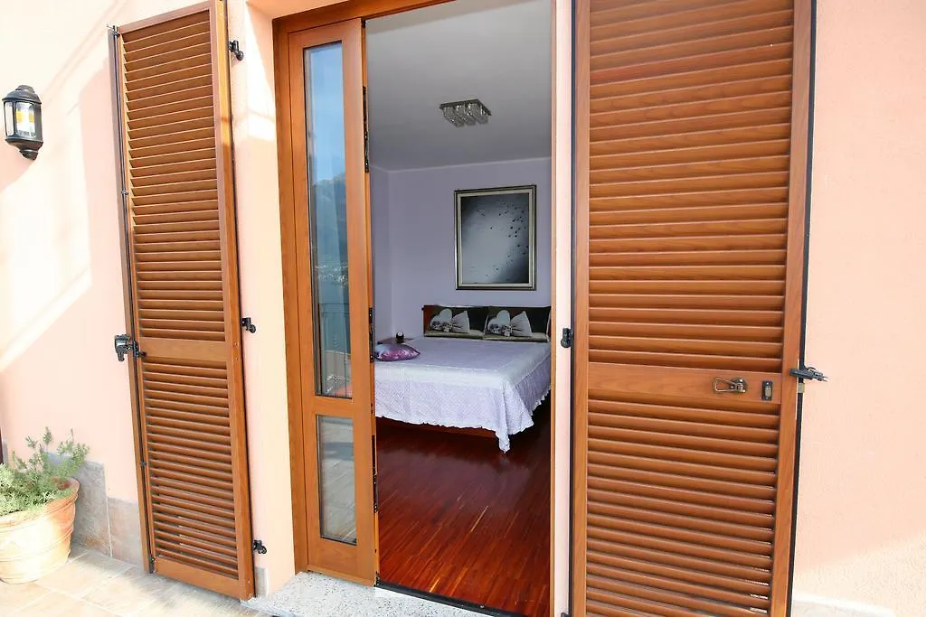Casa Giulio Apartment In Lezzeno Lake Como 0*,